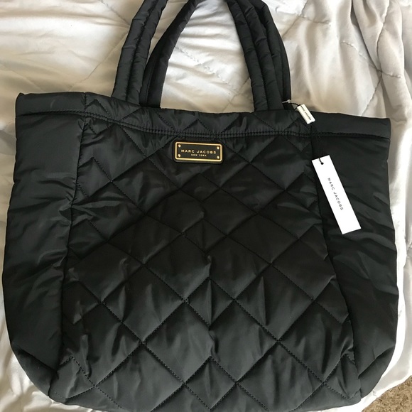 Marc Jacobs Handbags - Brand new Marc Jacobs tote/travel bag